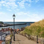 2 Bed In Oc-w29863 Holiday home Whitby