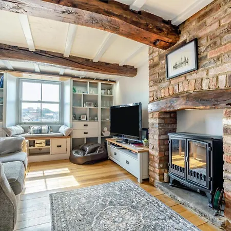 2 Bed In Whitby Oc-W29863 * Whitby