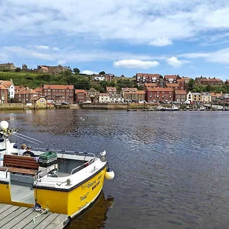 Semesterbostad 2 Bed In Whitby Oc-W29863 Whitby