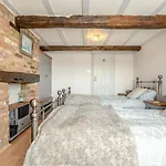 2 Bed In Oc-w29863 * Whitby